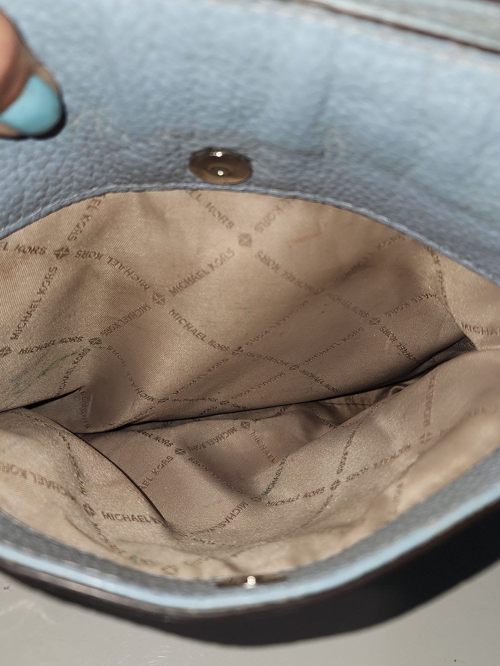 Michael Kors Light Blue Pebbled Leather Shoulder Bag MK Charm Silver Preowned - Picture 6 of 16